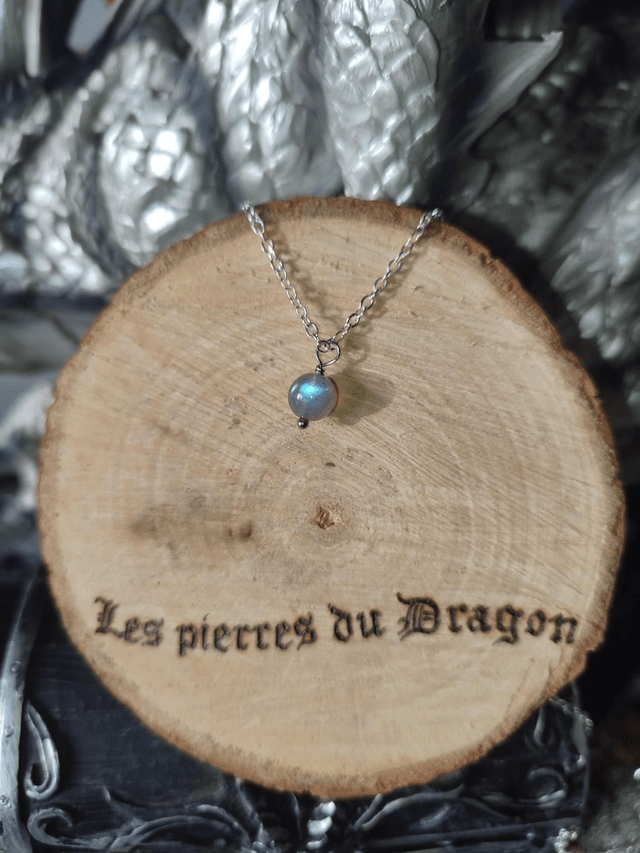 Collier fin labradorite 
