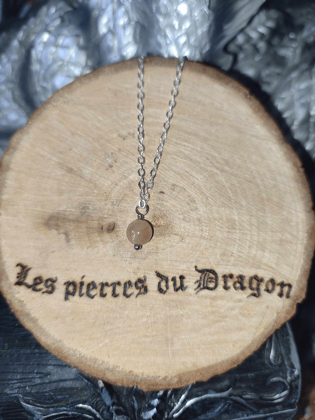 collier fin pierre de lune