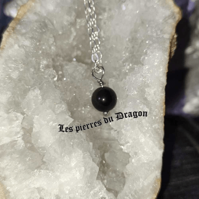 collier fin obsidienne œil céleste