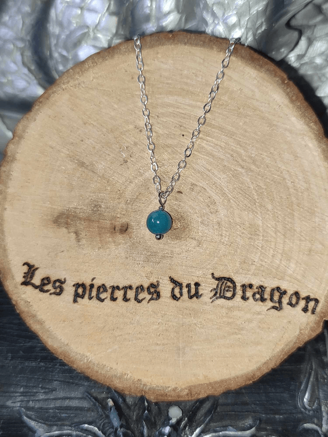 collier fin apatite bleue