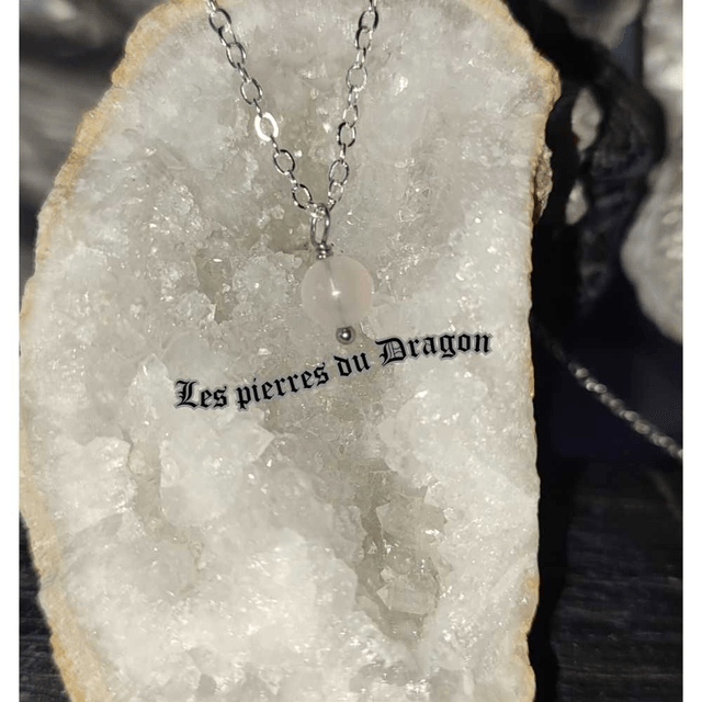 collier fin quartz rose