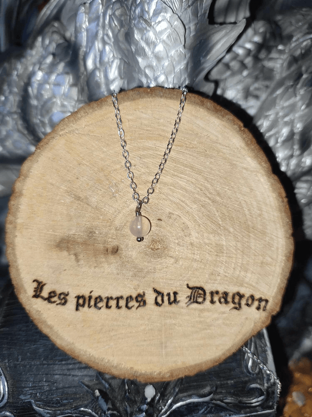 collier fin quartz rose